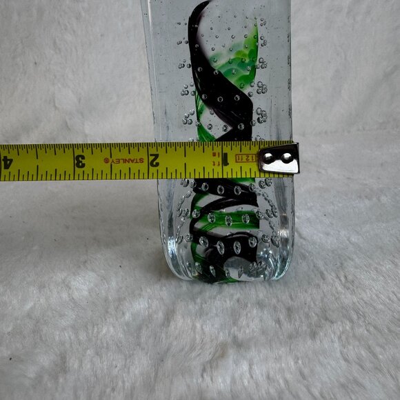 Art Glass Paperweight Sculpture With Black & Green Swirl with controlled bubbles - Picture 6 of 6